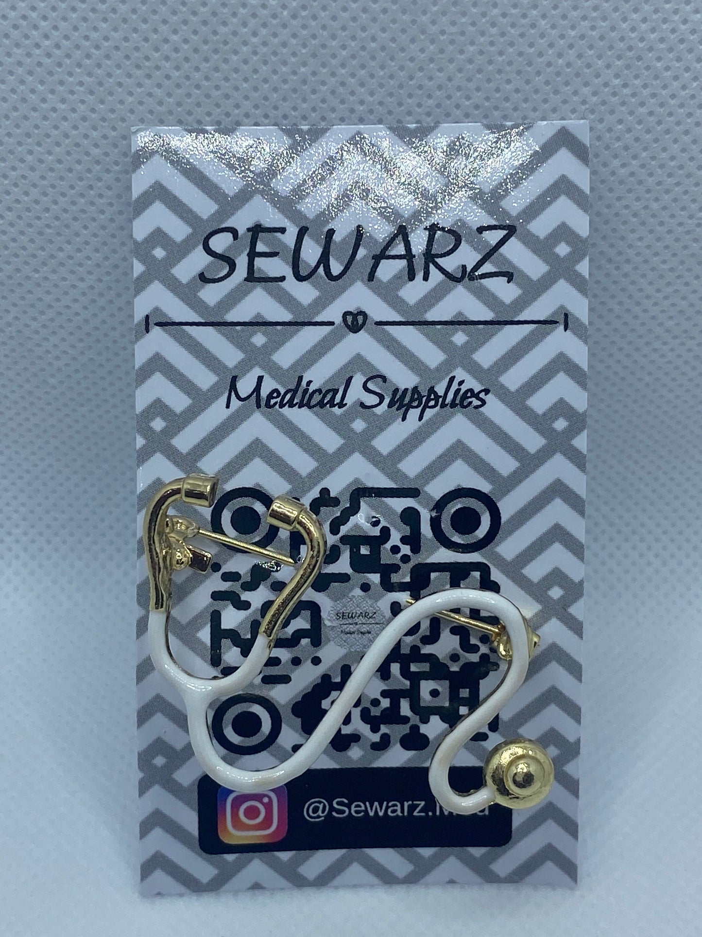 Stethoscope golden & white Brooch