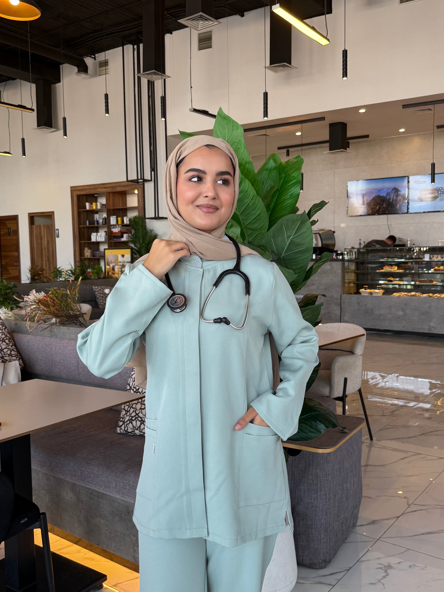 Dream Jacket Scrub- سكرب دريم مرد مخفي